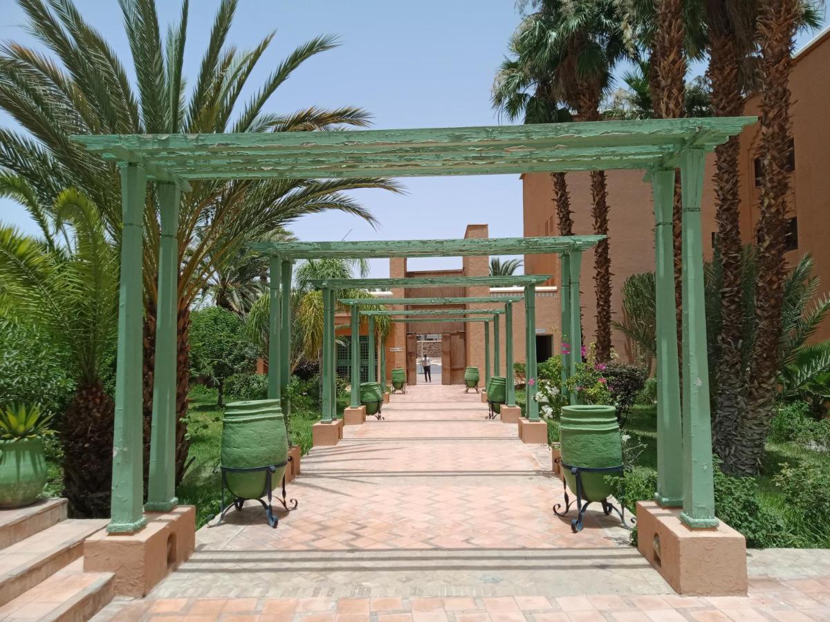 فندق كنزي ازغور ورزازات المظهر الخارجي الصورة
