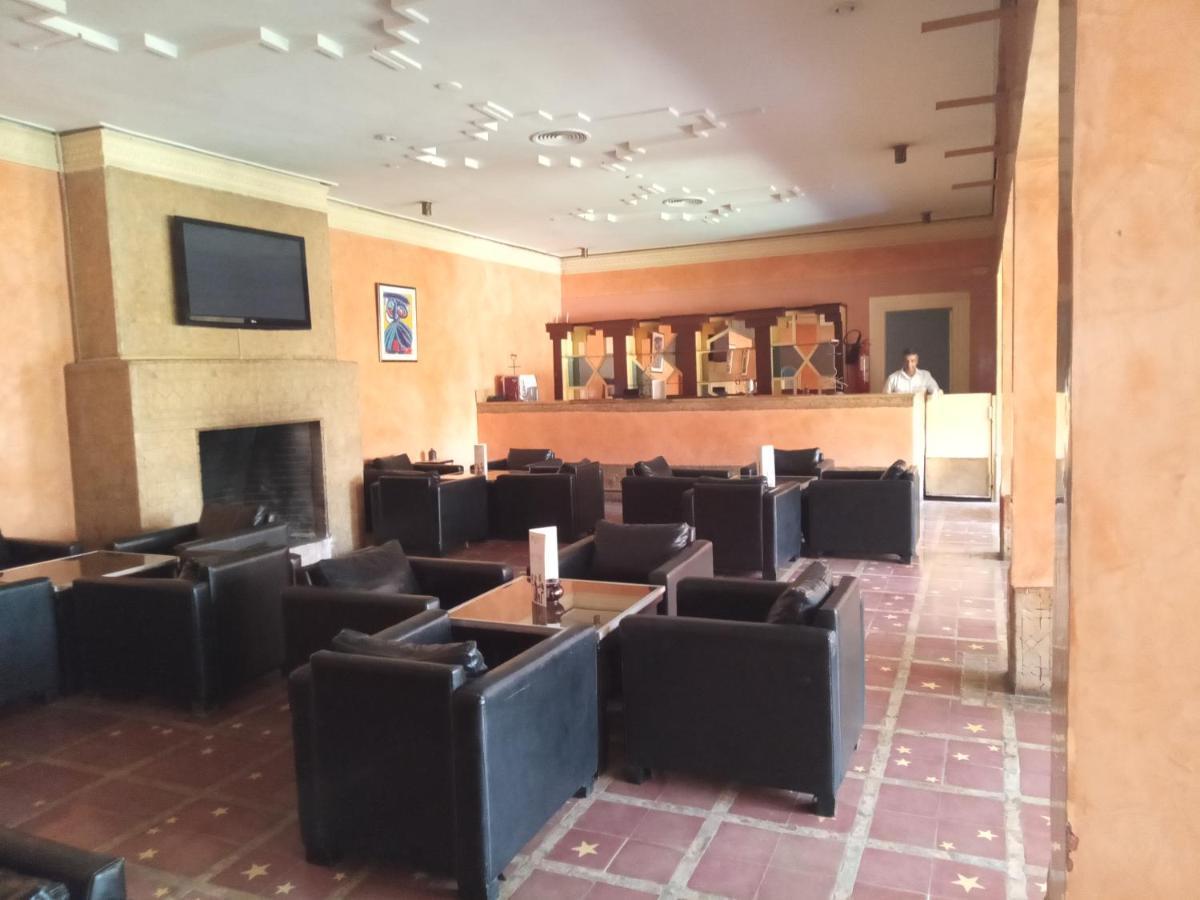 فندق كنزي ازغور ورزازات المظهر الخارجي الصورة