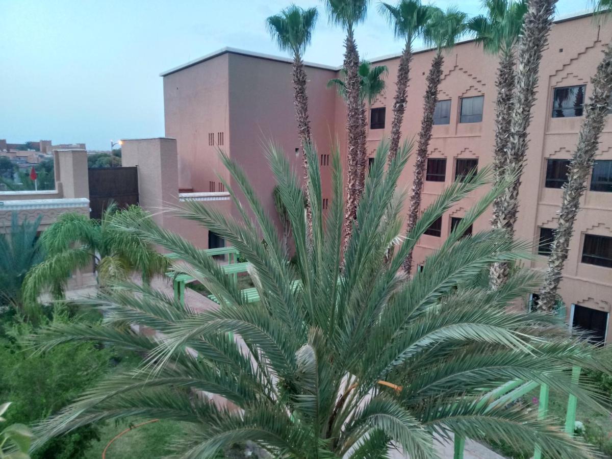 فندق كنزي ازغور ورزازات المظهر الخارجي الصورة